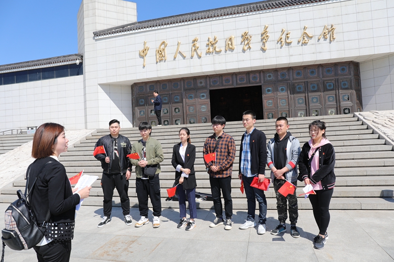 1557404179.jpg 微團(tuán)課.JPG