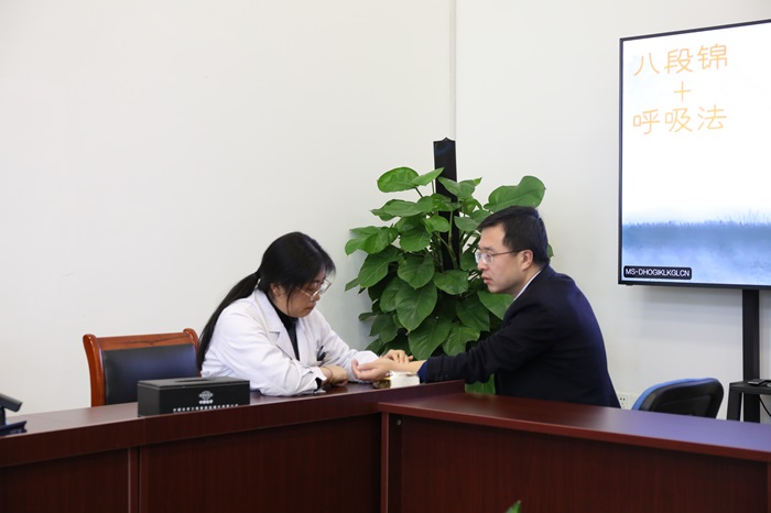 1734096499102790.jpg HL8A8131.JPG